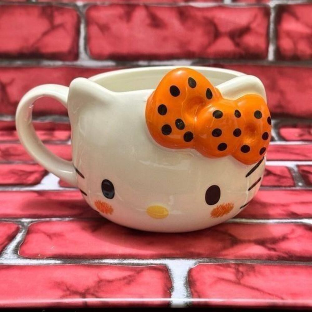 Hello Kitty Halloween Coffee Mug 20 onz